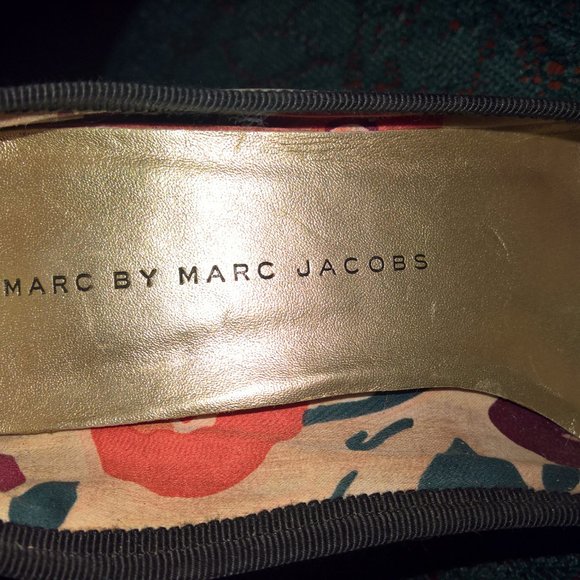 Marc Jacobs Heels - Picture 3 of 4